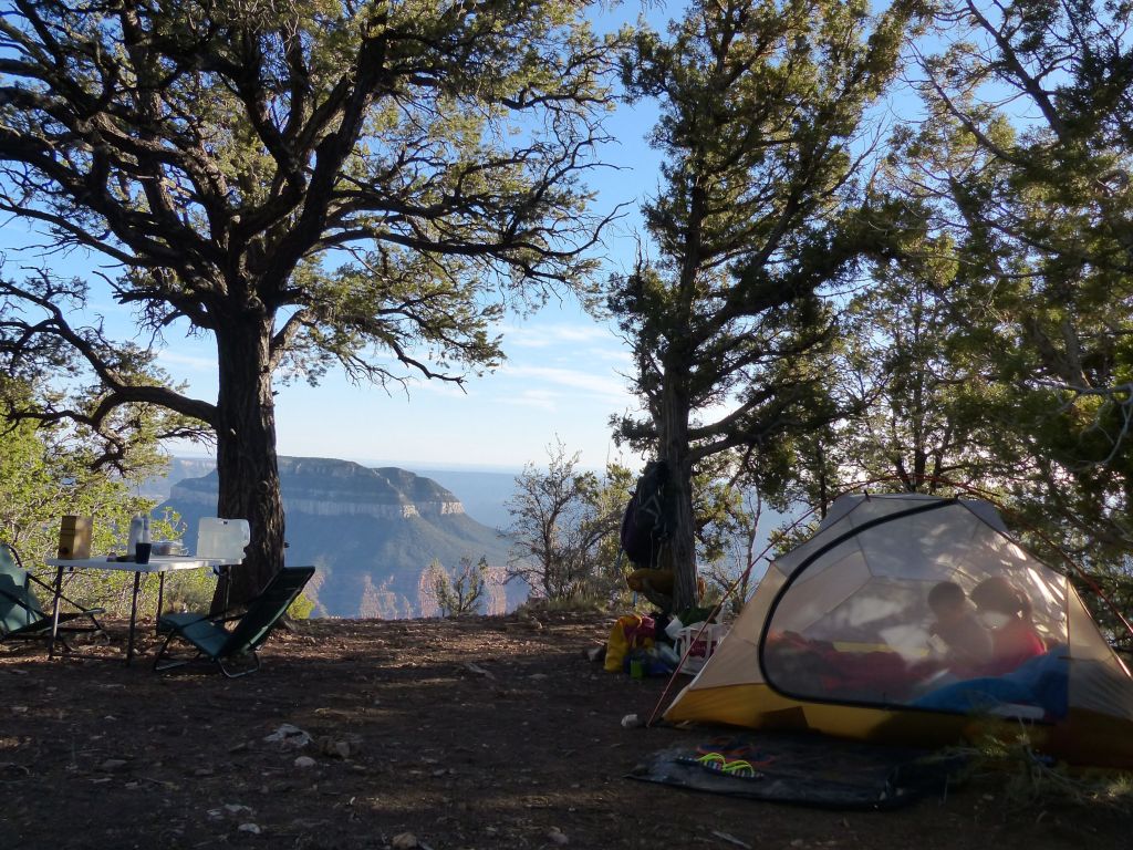 Rainbow Rim Trail Camp