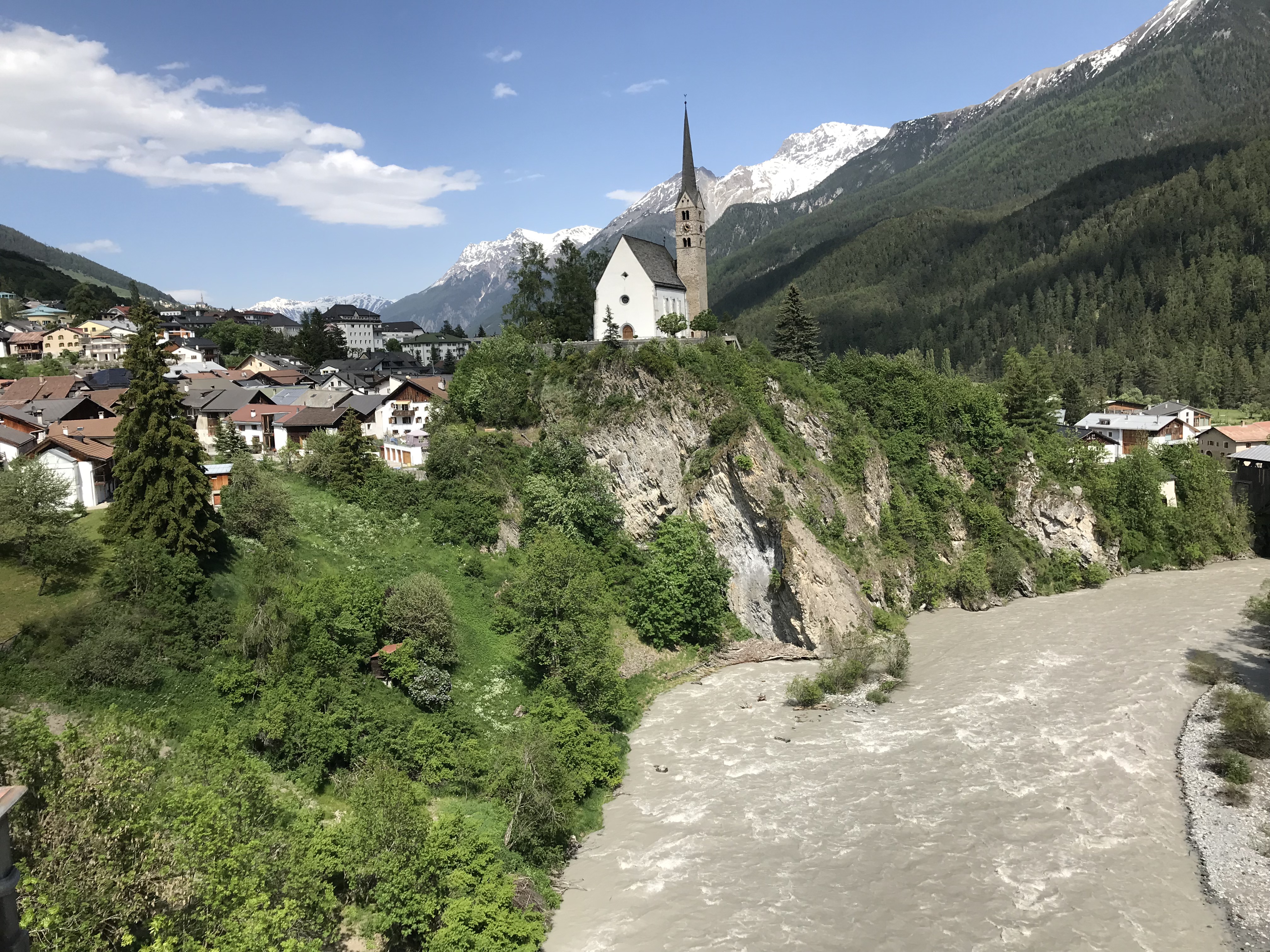 yoIetbpURK2d9XEqGpvKaQ